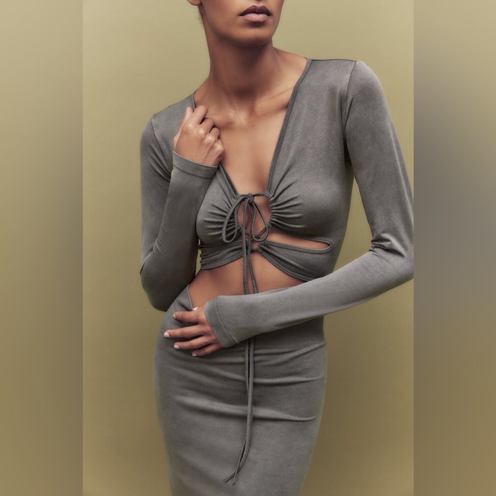 ZARA SEAMLESS RUCHED TOP - Picture 6 of 10